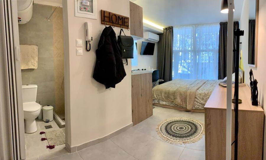 Center Deluxe Studio Thessaloniki Exterior photo